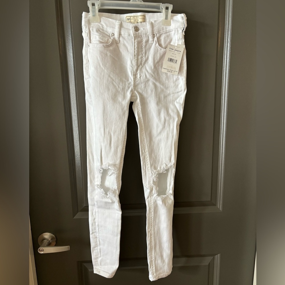 NWT free people white jeans!